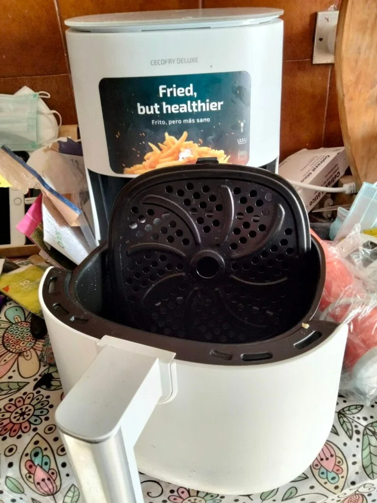 FREIDORAS DE AIRE Y MOLDES ( MARCAS)