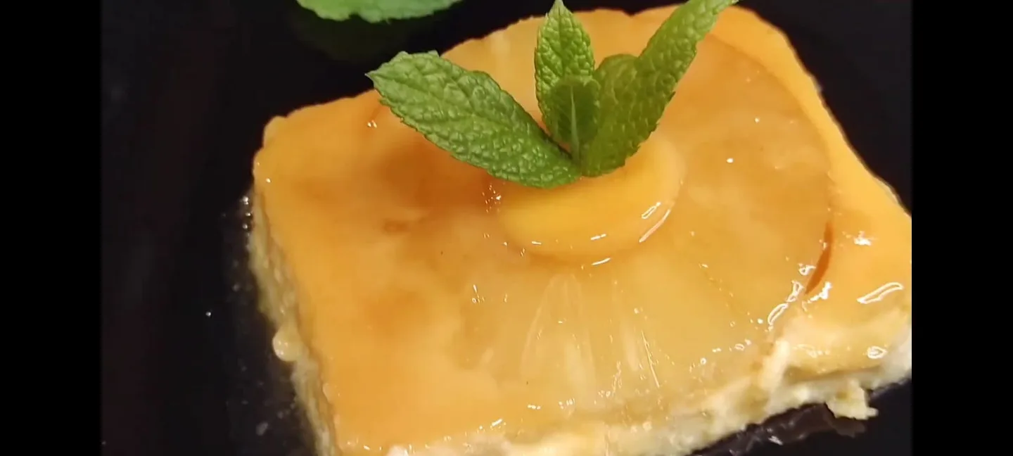 FLAN DE PIÑA
