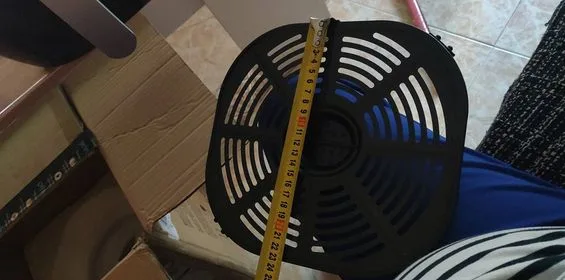 Medida de la rejilla de ancho 23 cm