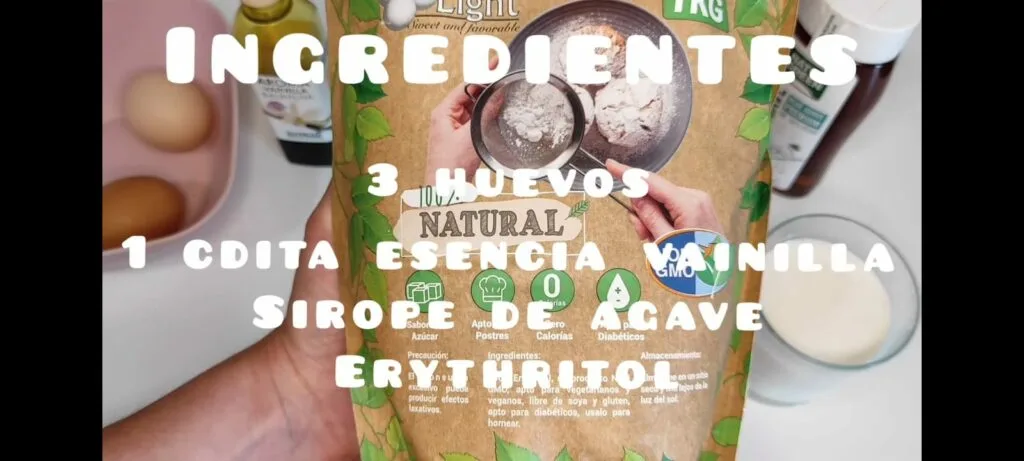 Ingredientes 3 huevos, 1 cdita esencia vainilla, sirope de agave, erythritol, un vaso de leche semi