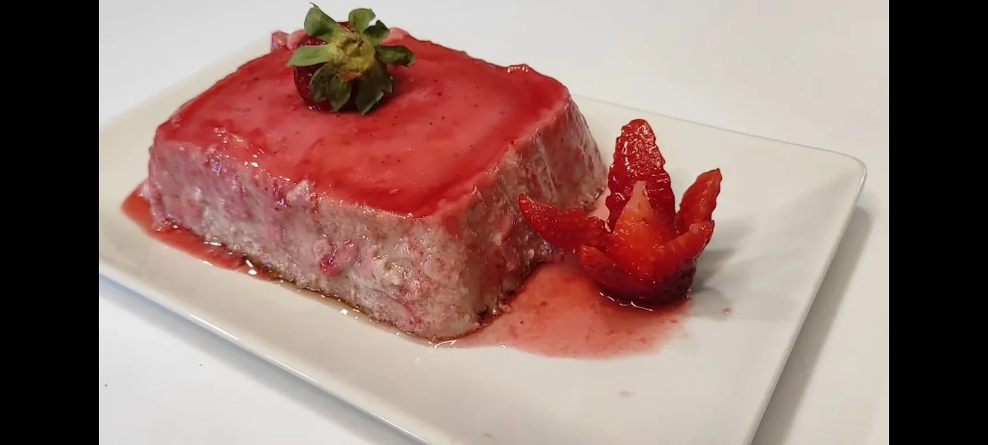 FLAN DE FRESA