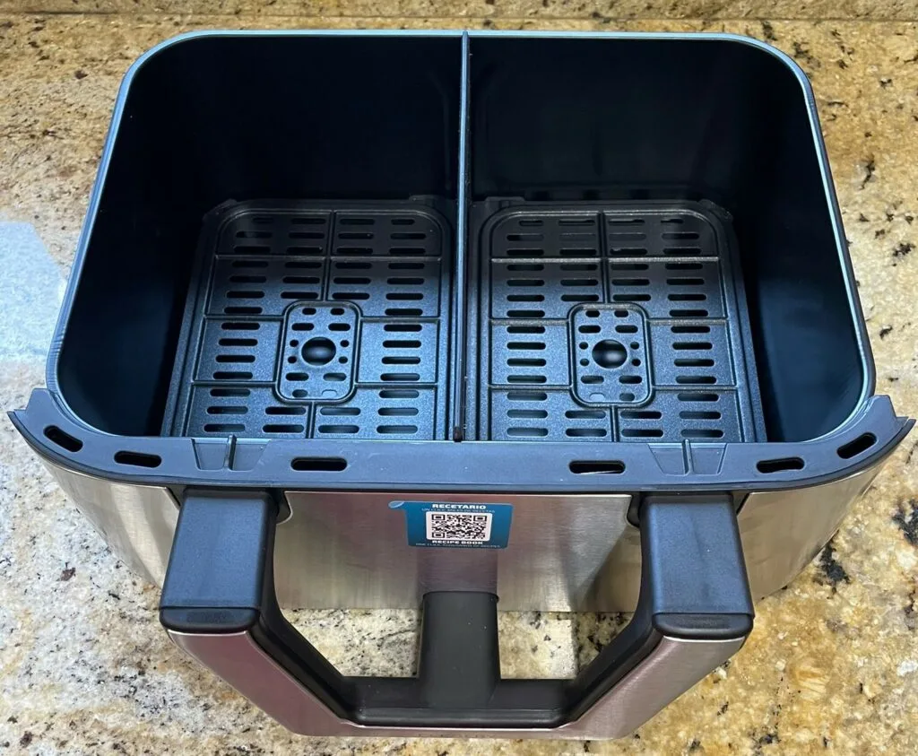 Dos cestas de 4.5 L cada una